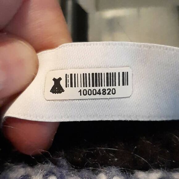 Hunter Bell Jasmine Cropped Wool Blend Sweater - Picture 10 of 10